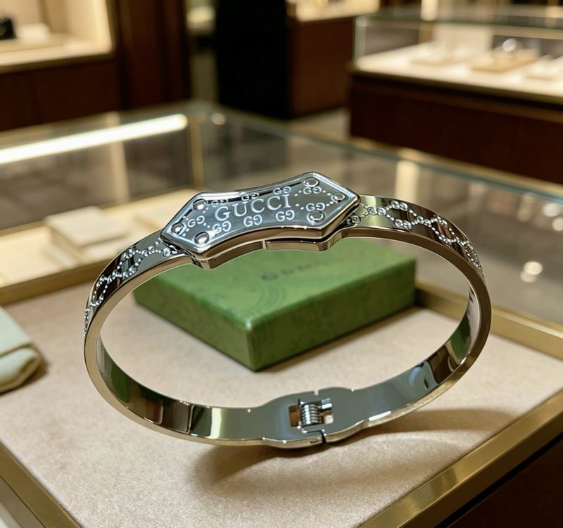 Gucci Bracelet 05yxs83 (4)