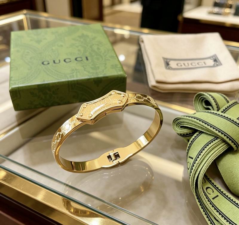 Gucci Bracelet 05yxs84 (7)