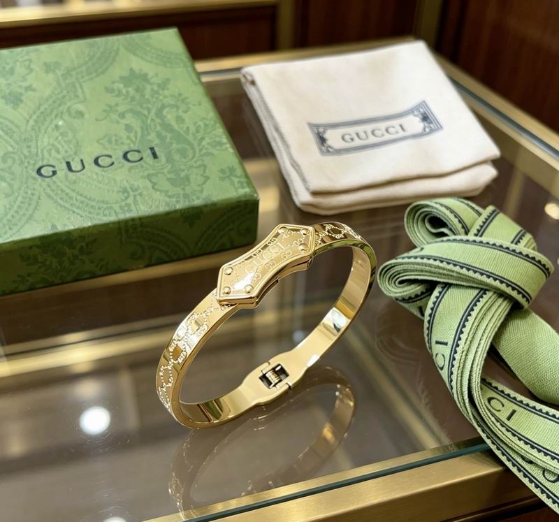 Gucci Bracelet 05yxs84 (8)