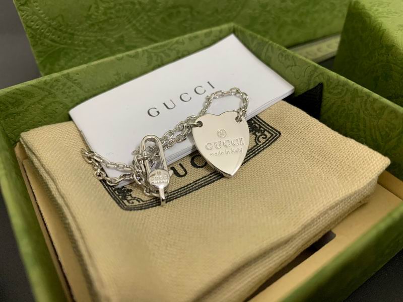 Gucci Bracelet 05yxs85 (4)