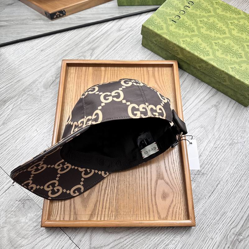 Gucci Cap (1590)
