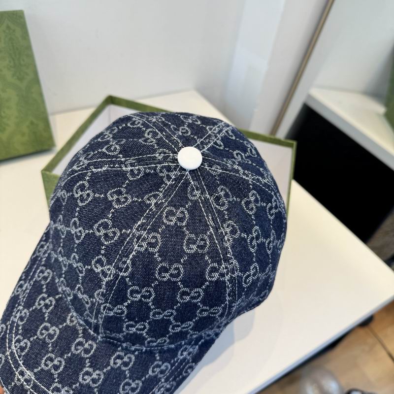 Gucci Cap (2204)