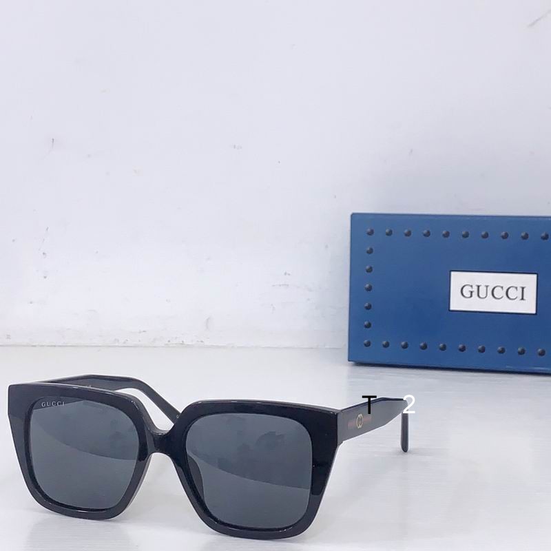 Gucci GG2102S 55 18-140 b02