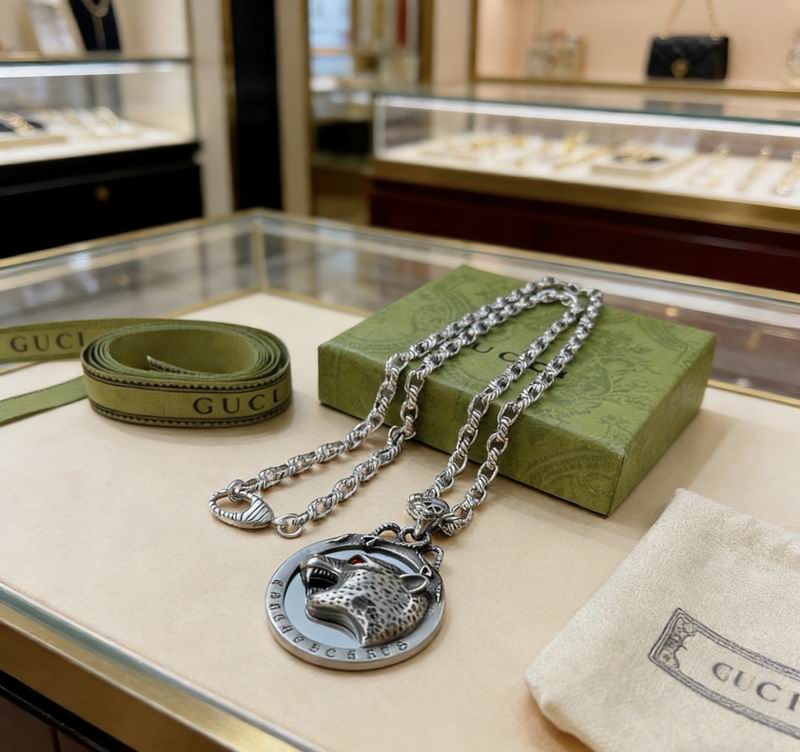 Gucci Necklace 04yxs05 (5)