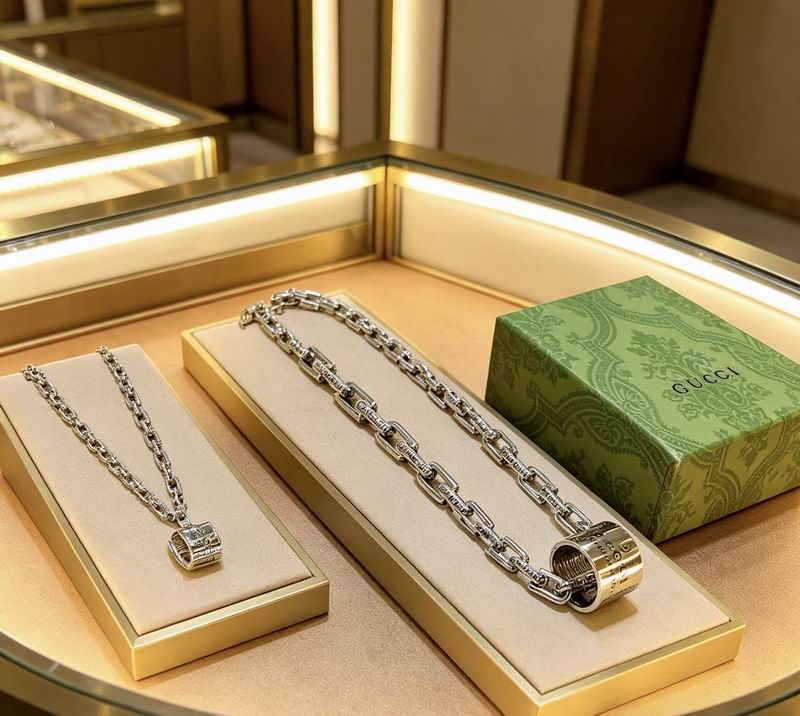 Gucci Necklace 04yxs150 (3)
