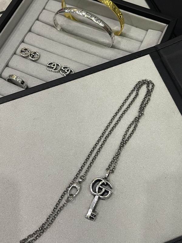 Gucci Necklace 04yxs198 (3)