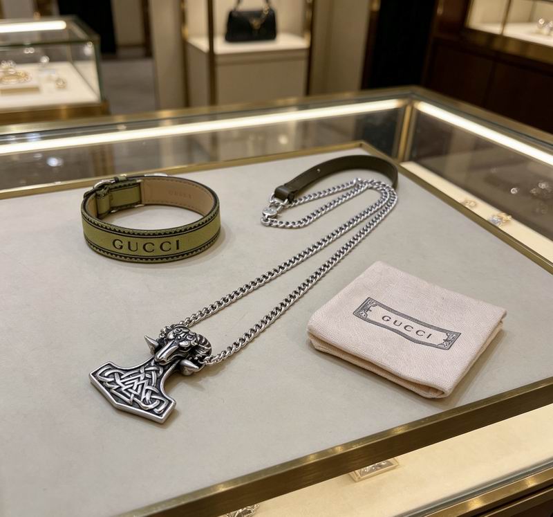 Gucci Necklace 04yxs200 (6)