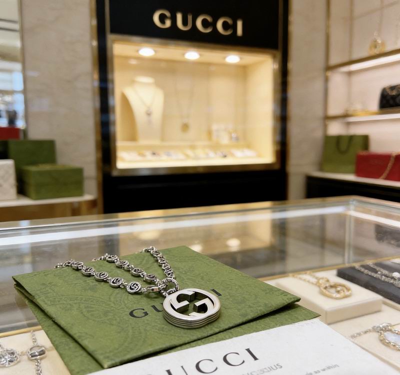 Gucci Necklace 05yxs51 (7)