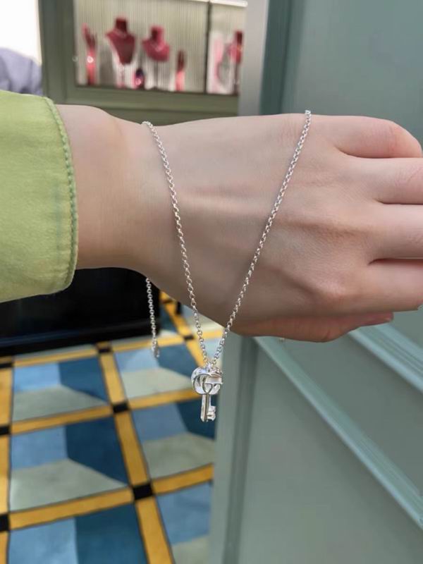 Gucci Necklace 05yxs62 (2)