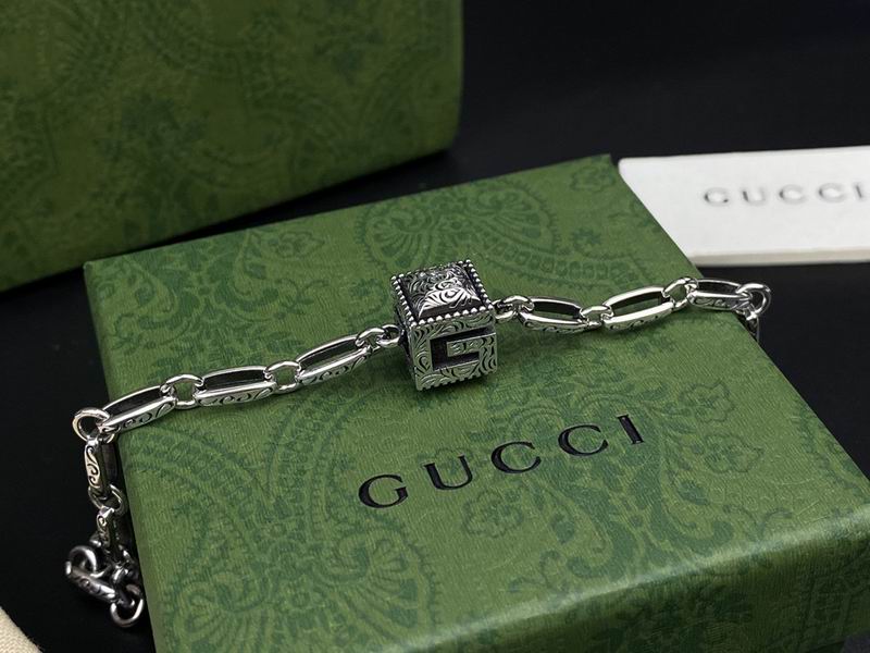Gucci Suits 04yxs23 (11)