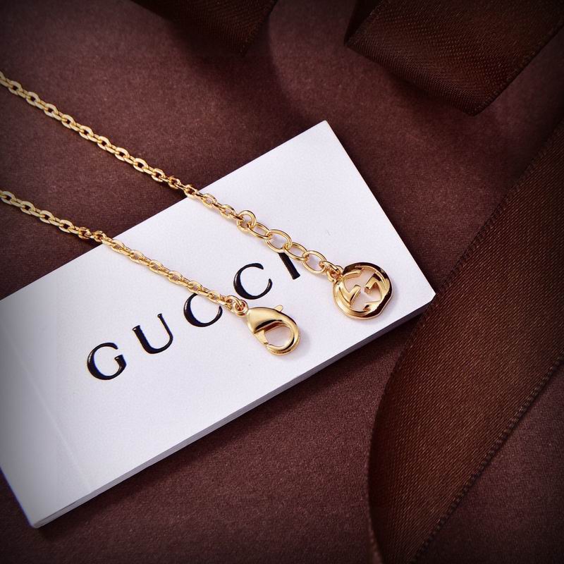 Gucci Suits 04yxs28 (2)