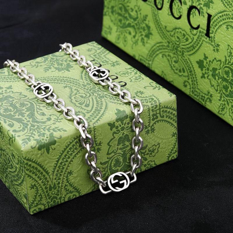 Gucci Suits 04yxs34 (4)