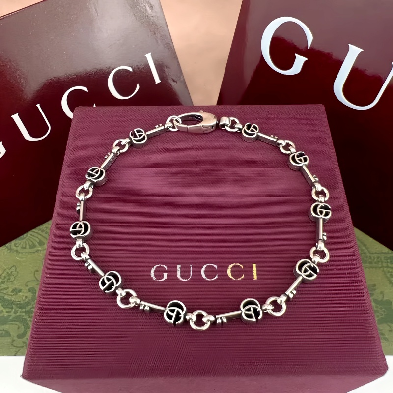 Gucci Suits 05yxs03 (5)