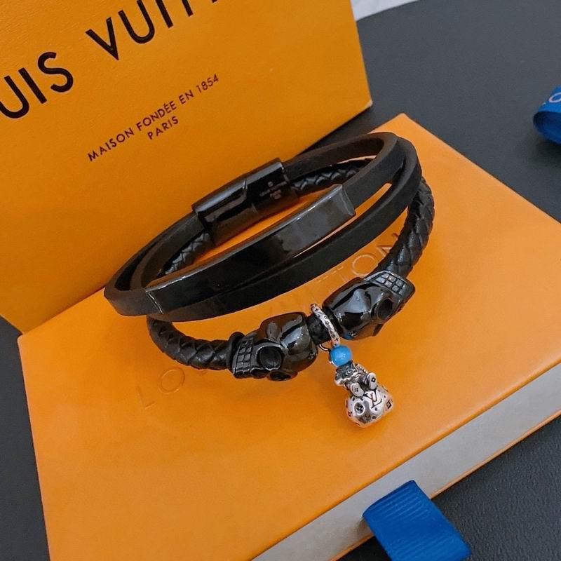 LV Bracelet  05yxs167 (1)
