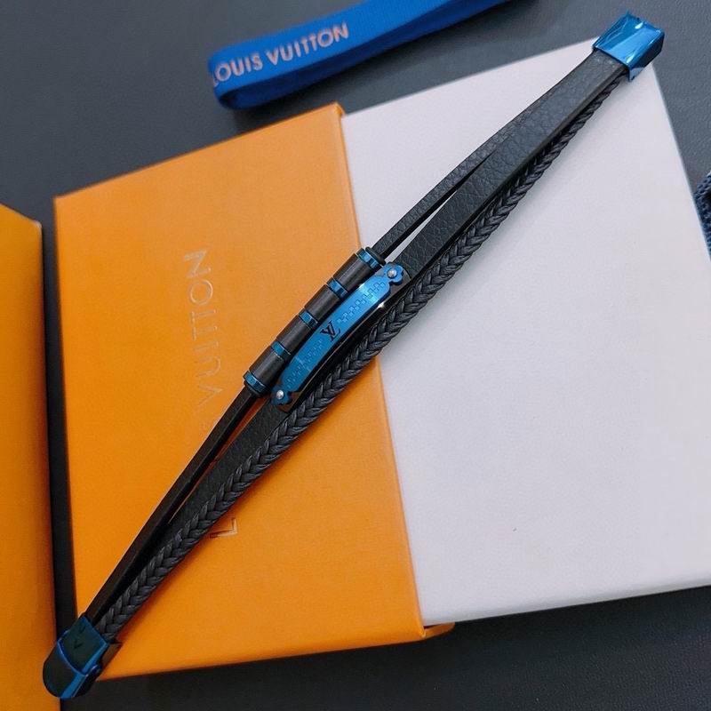 LV Bracelet  05yxs168 (5)