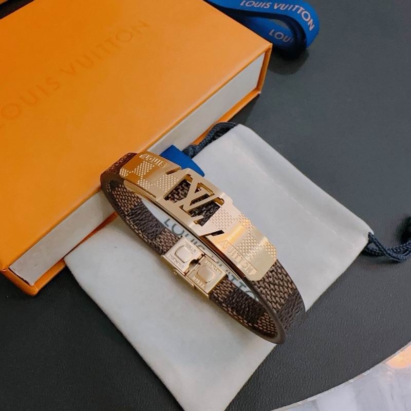 LV Bracelet  05yxs174 (4)