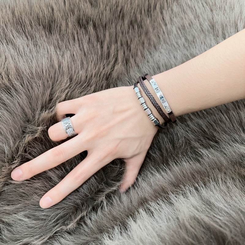 LV Bracelet  05yxs176 (16)