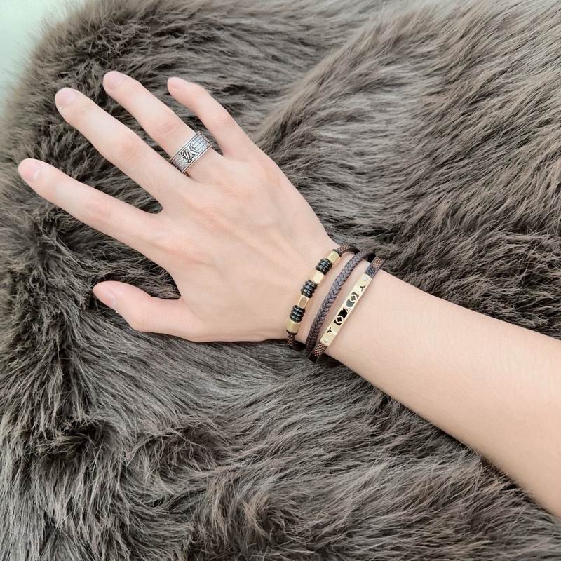 LV Bracelet  05yxs176 (4)