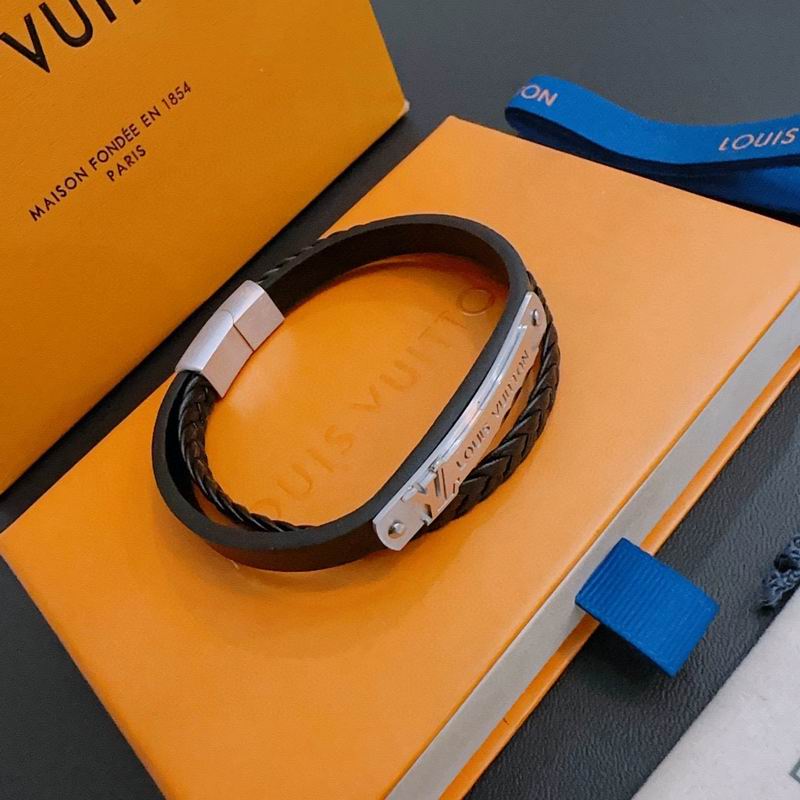 LV Bracelet  05yxs177 (4)