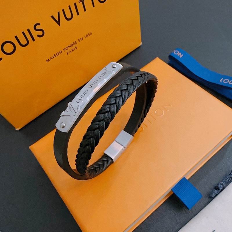 LV Bracelet  05yxs177 (9)