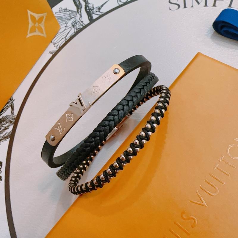 LV Bracelet  05yxs178 (2)