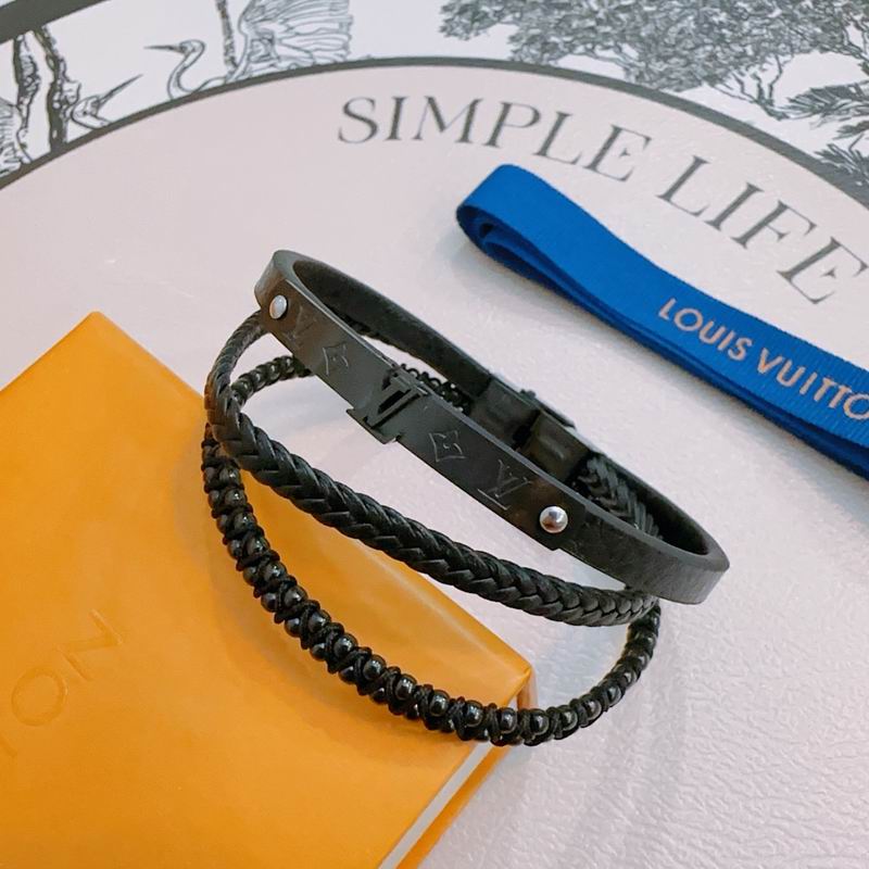 LV Bracelet  05yxs178 (26)