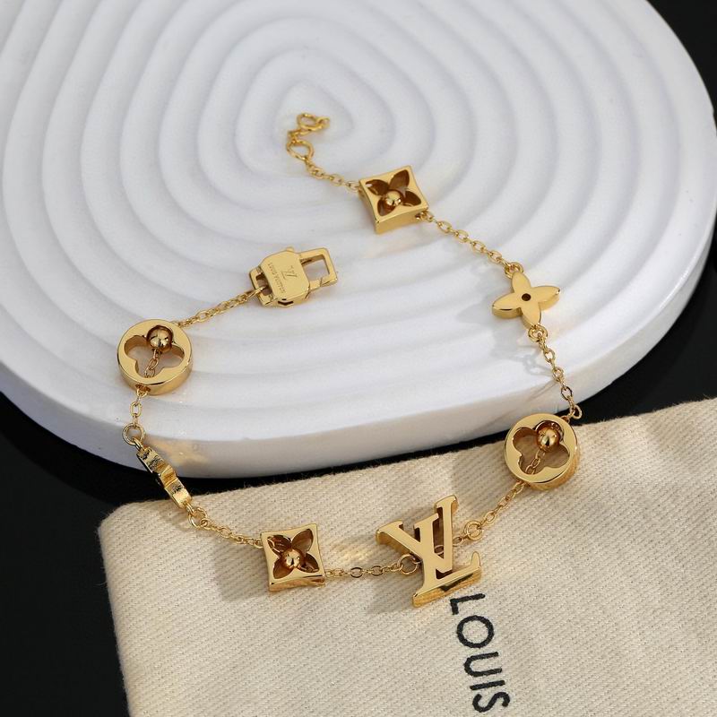 LV Bracelet  05yxs185 (1)