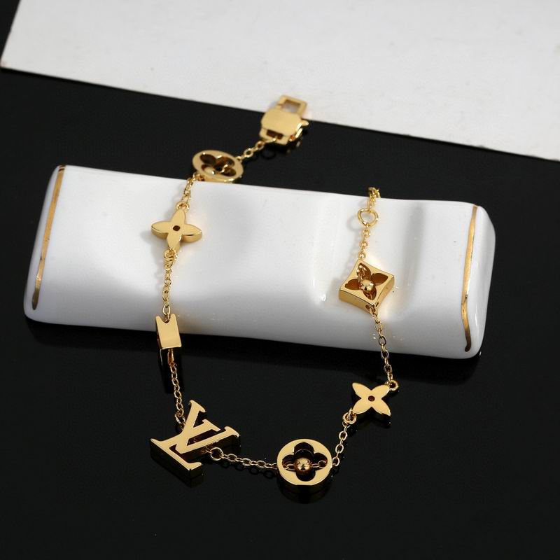 LV Bracelet  05yxs185 (5)