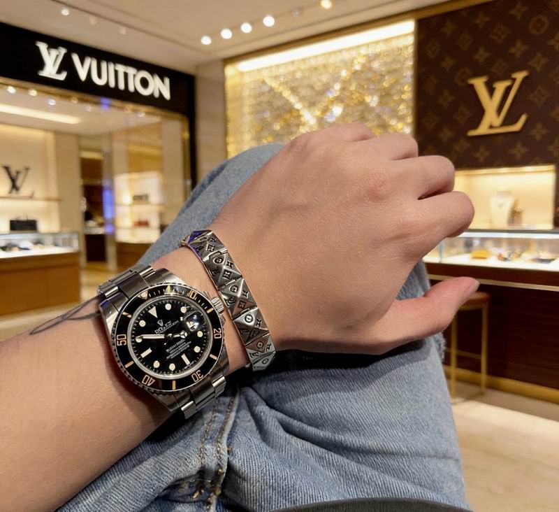 LV Bracelet  05yxs189 (8)