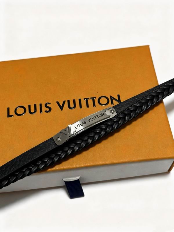 LV Bracelet  05yxs204 (7)