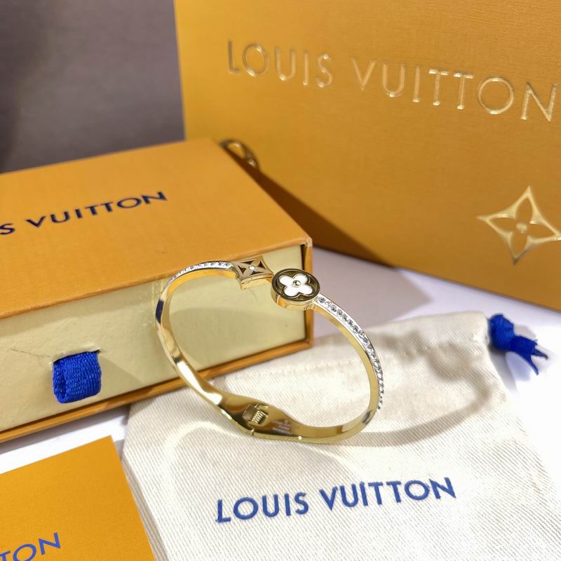 LV Bracelet  05yxs213 (4)