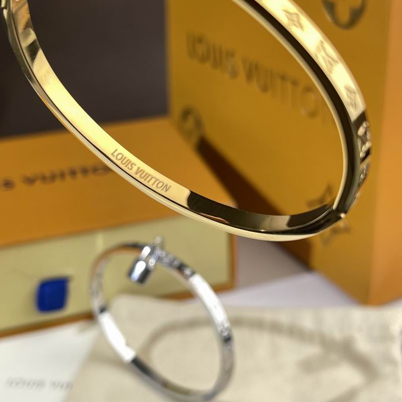 LV Bracelet  05yxs218 (5)