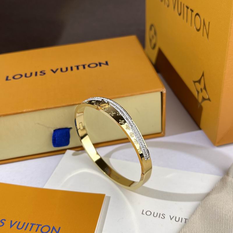 LV Bracelet  05yxs221 (2)