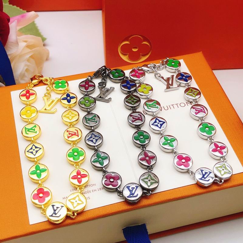 LV Bracelet  05yxs225 (6)