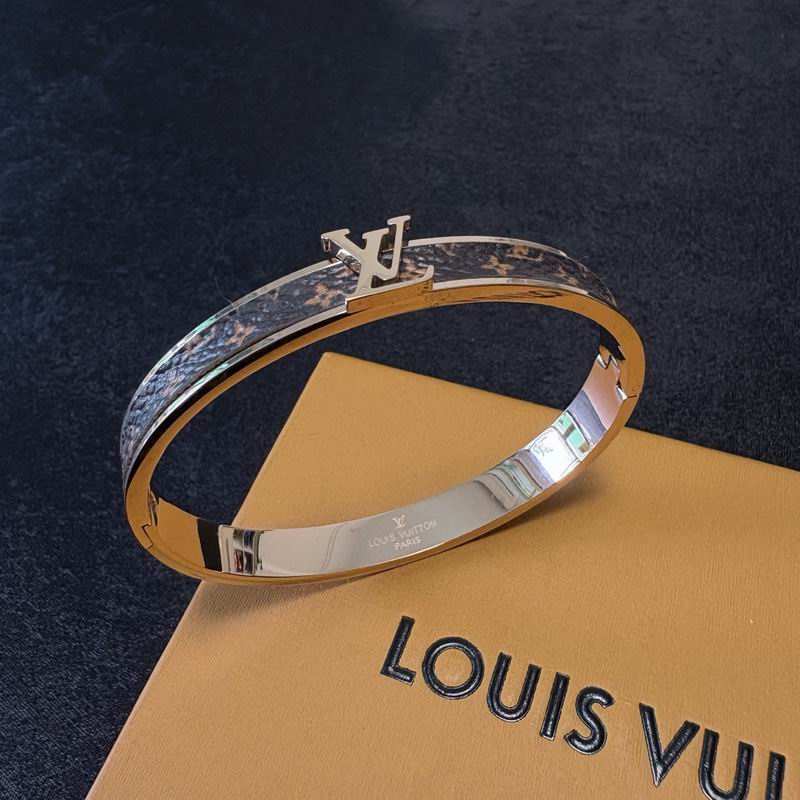 LV Bracelet  05yxs228 (2)