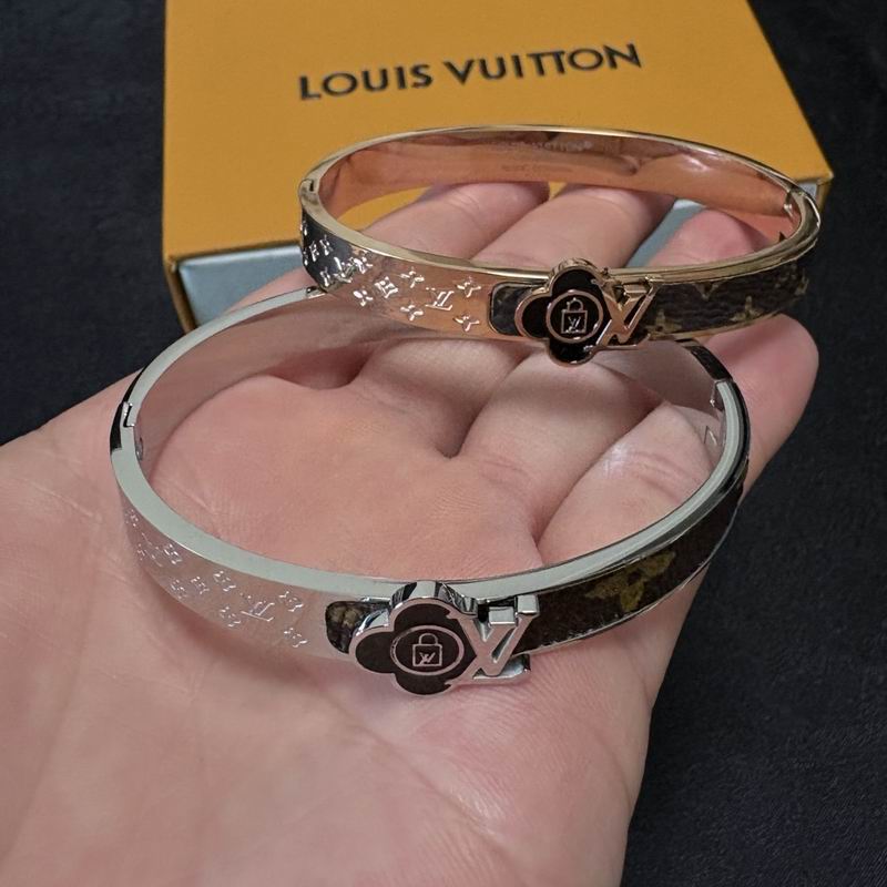 LV Bracelet  05yxs229 (4)