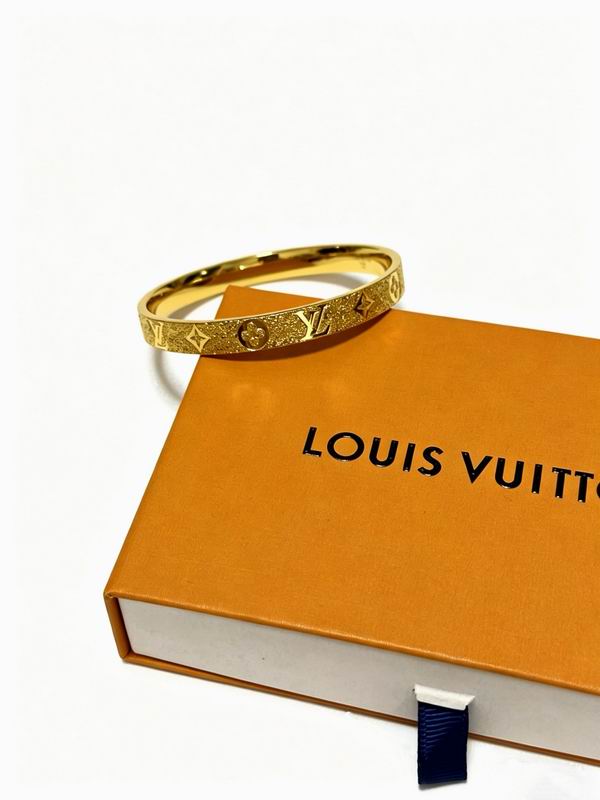 LV Bracelet  05yxs234 (1)