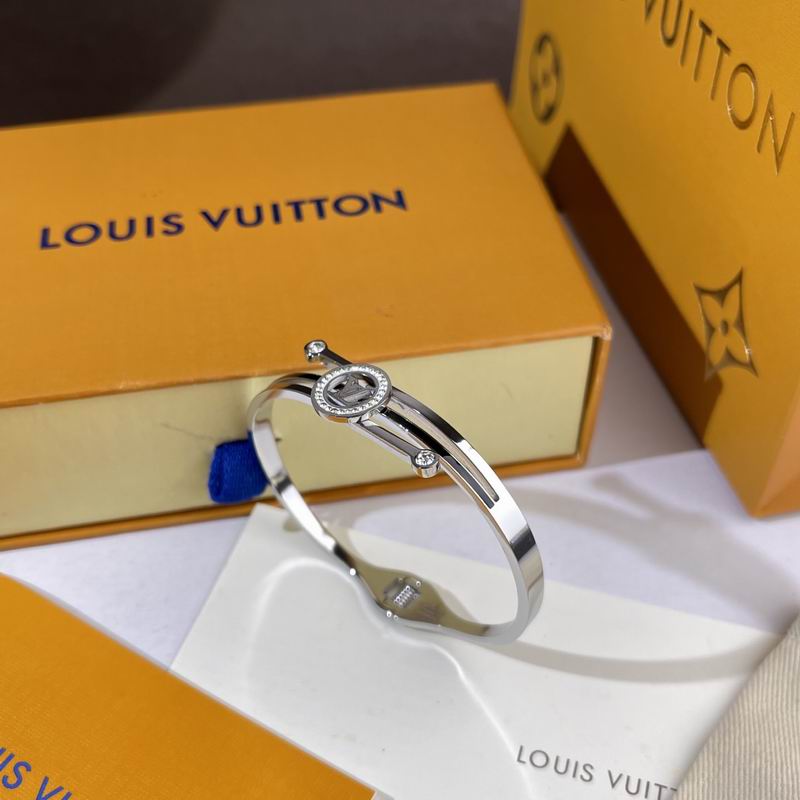 LV Bracelet  05yxs240 (6)
