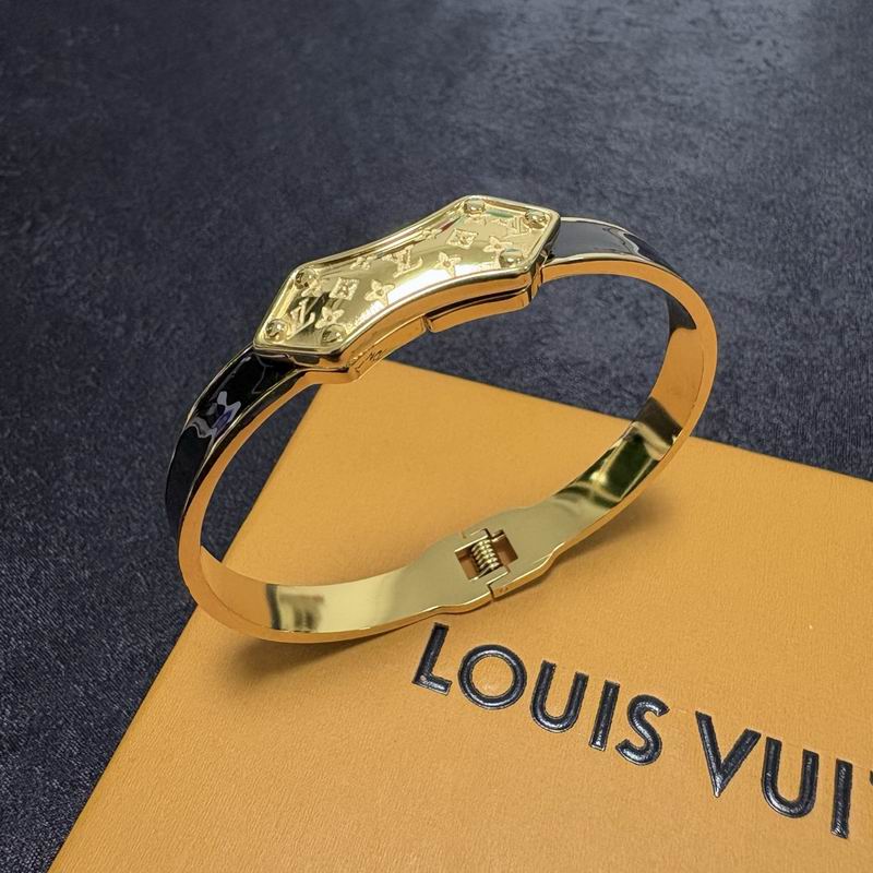 LV Bracelet  05yxs242 (3)