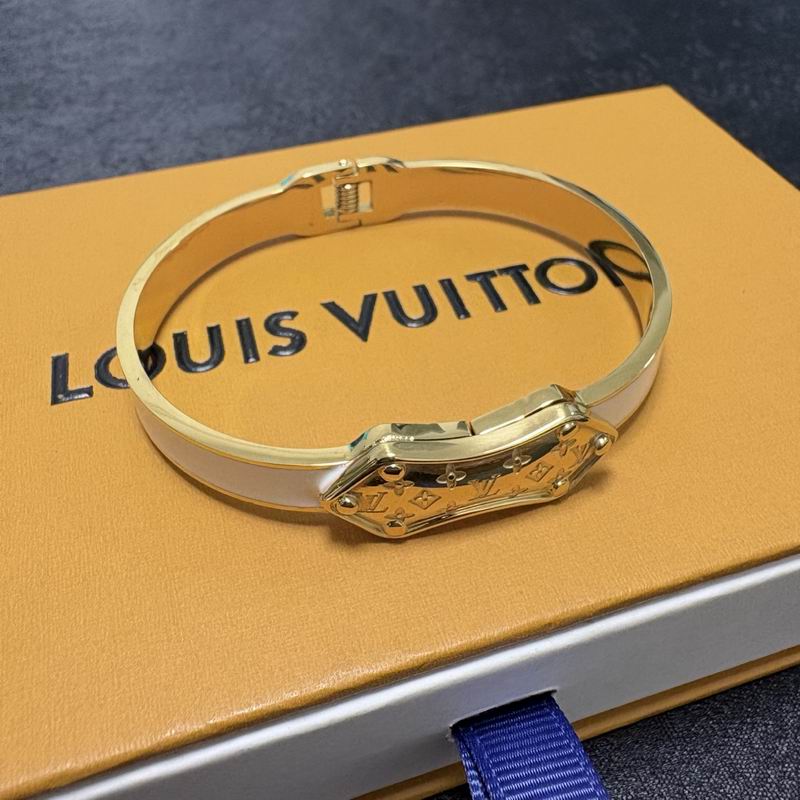LV Bracelet  05yxs242 (5)