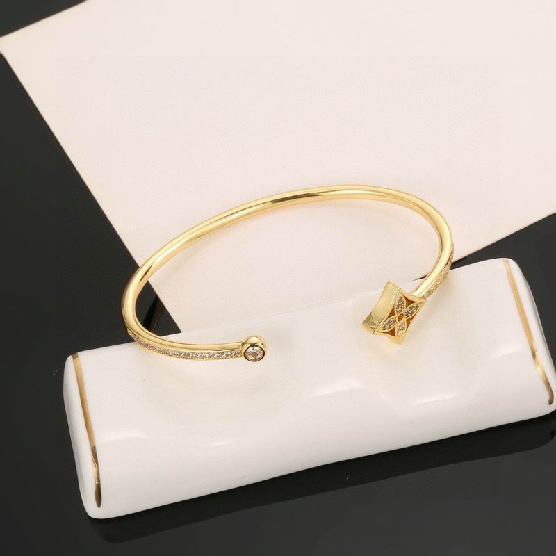 LV Bracelet  05yxs261 (6)