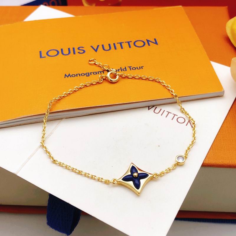 LV Bracelet  05yxs267 (2)