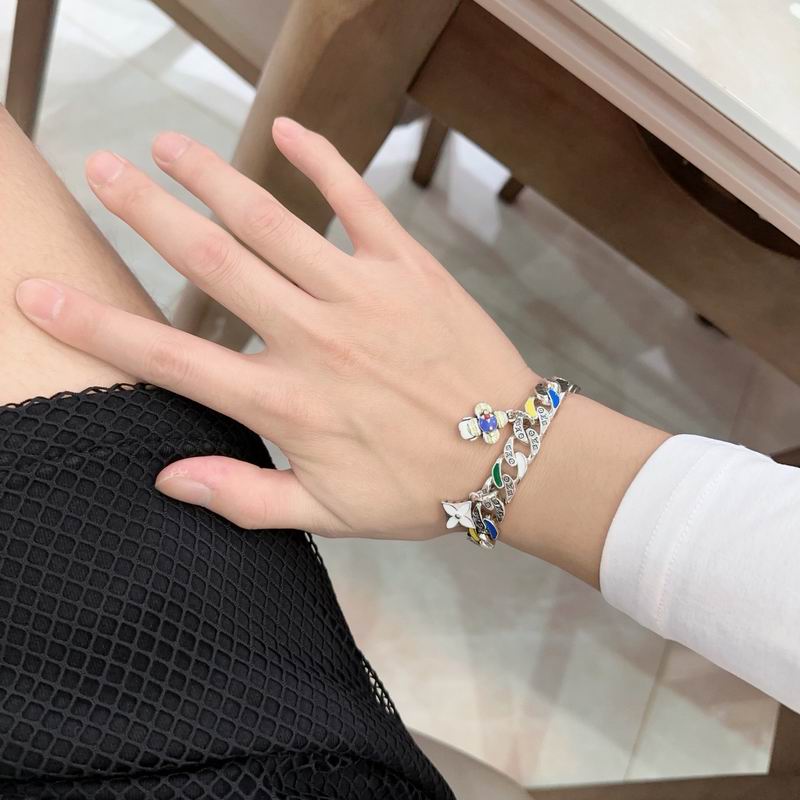 LV Bracelet  05yxs268 (5)