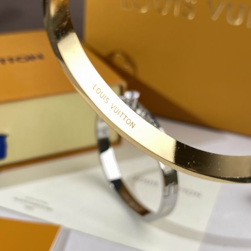 LV Bracelet  05yxs276 (4)