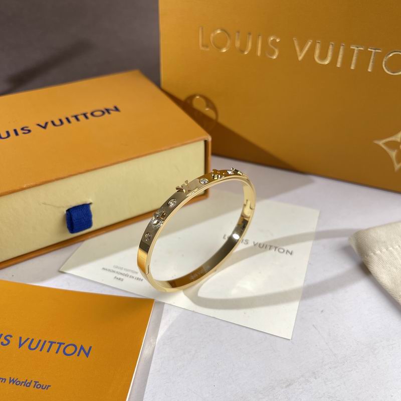 LV Bracelet  05yxs277 (3)