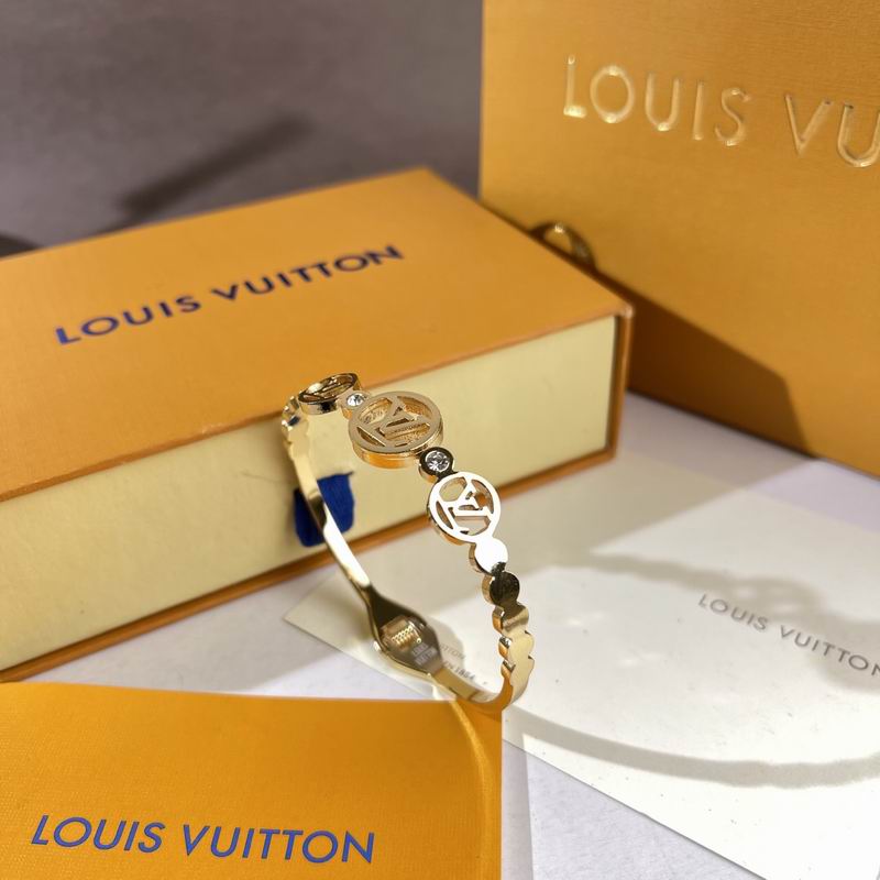 LV Bracelet  05yxs283 (2)