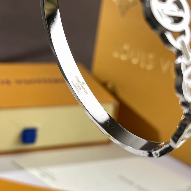 LV Bracelet  05yxs284 (4)