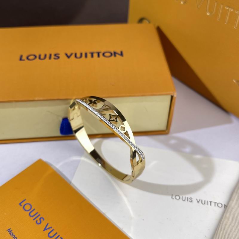 LV Bracelet  05yxs288 (3)