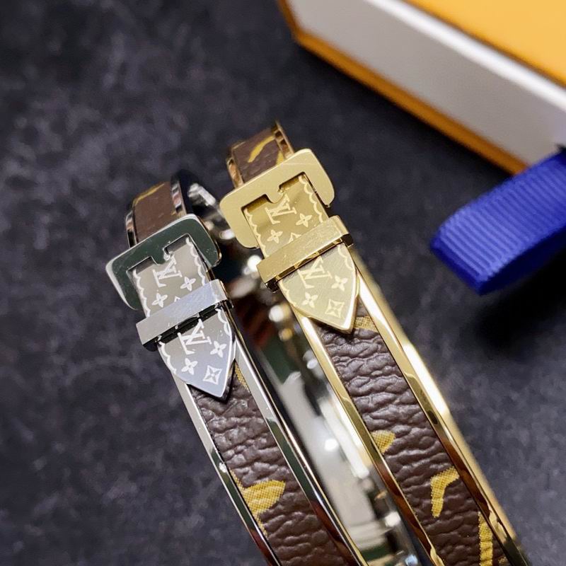 LV Bracelet  05yxs289 (4)