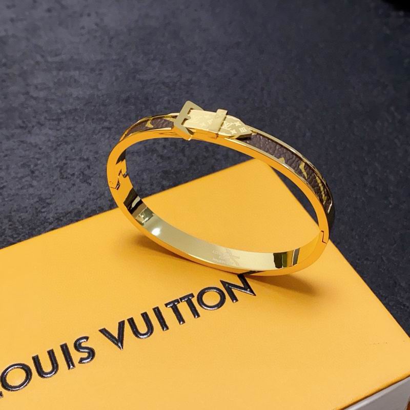 LV Bracelet  05yxs289 (6)